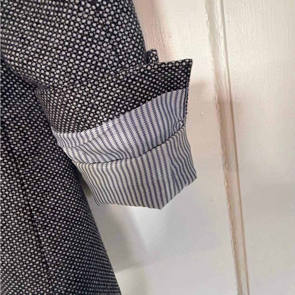 Merona Women's Gray Blazer - Picture 4 of 6